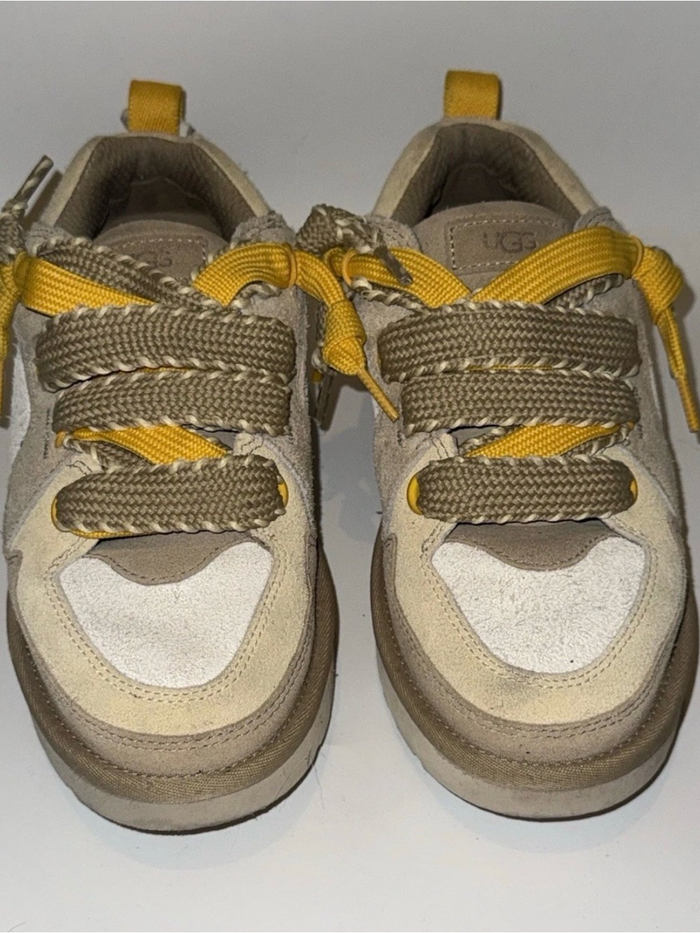 UGG Women's size 10 Low Top Suede Lace-Up Sneakers